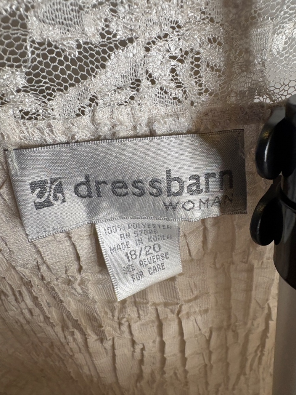 VTG Y2K Dressbarn Women’s Beige Pleated Top With Lace Insert Size 18/20 - Picture 3 of 5